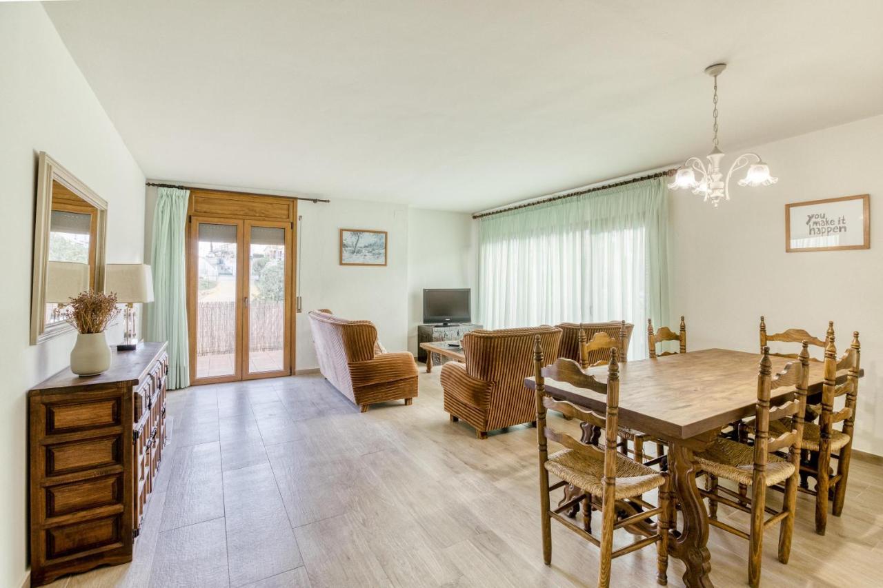 Apartamento Residencial 2º 1ª 巴古尔 外观 照片