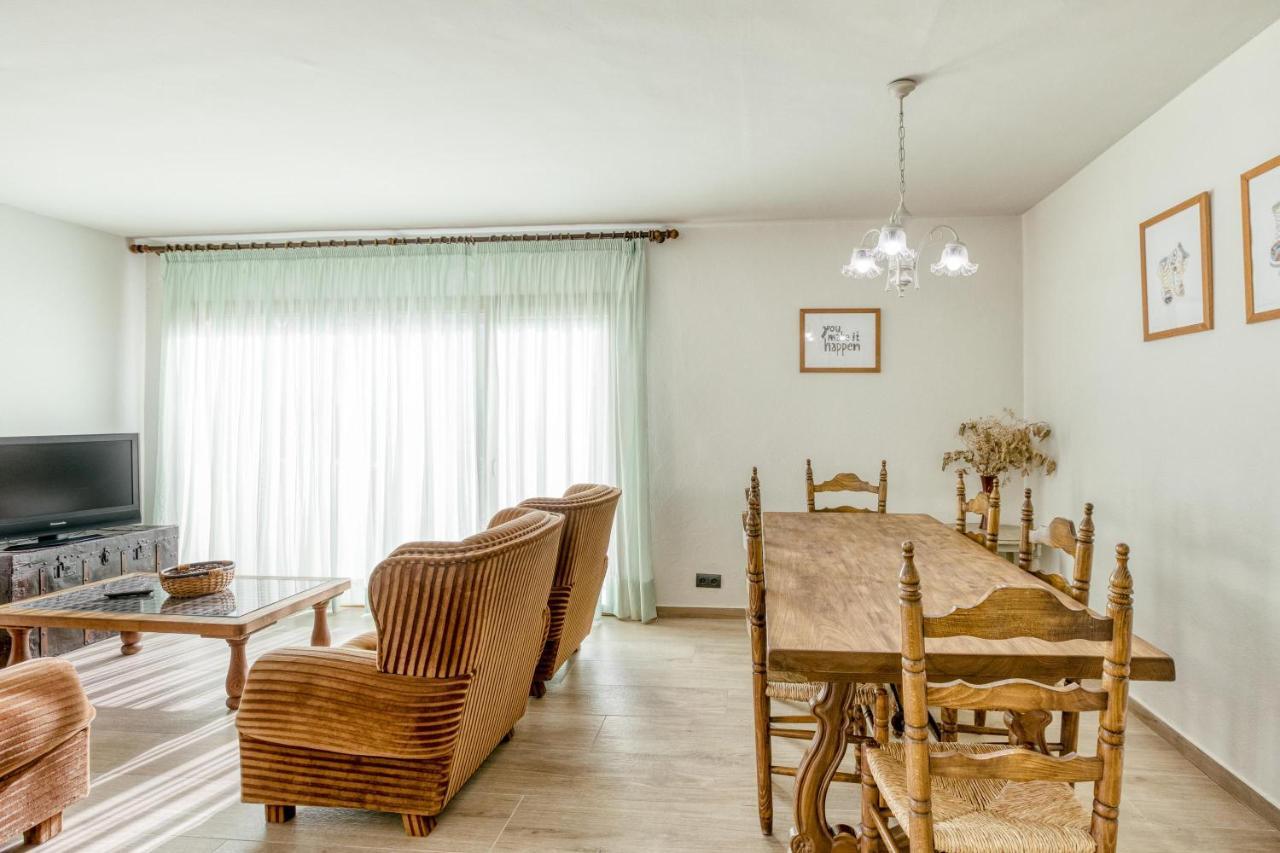 Apartamento Residencial 2º 1ª 巴古尔 外观 照片